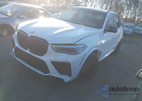 2021 BMW X5 M z USA, uszkodzony, nr VIN 5YMJU0C06M9F62470